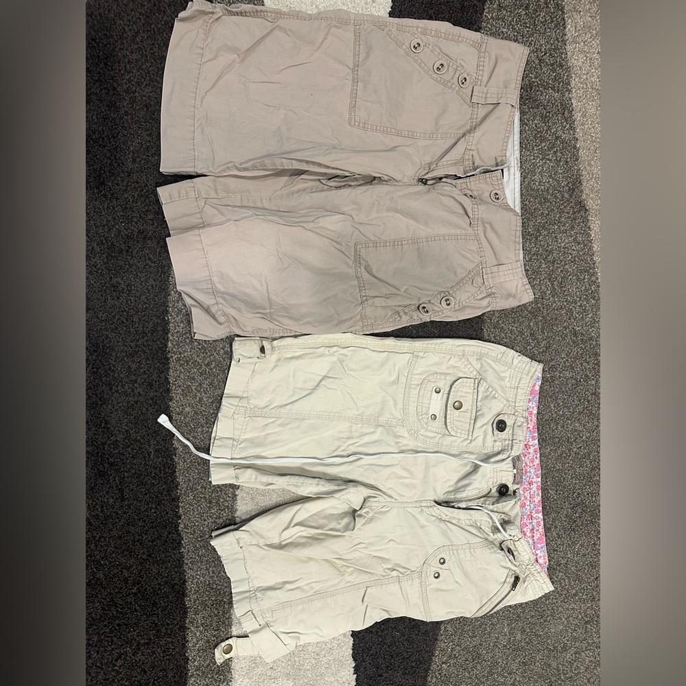 Stylish Beige Cargo Shorts Set